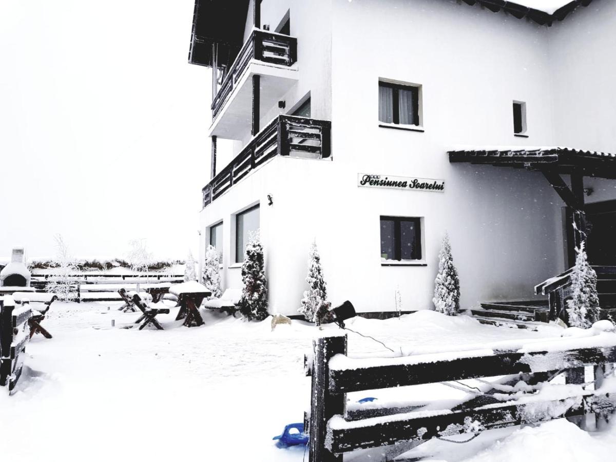 Pensiunea Soarelui Fundata Exterior photo